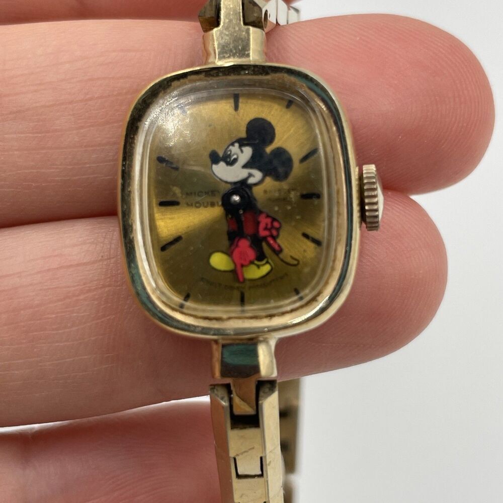 Vintage Bradley 17 Jewels Disney Mickey Mouse Manual Winding Watch Gold - Picture 8 of 12